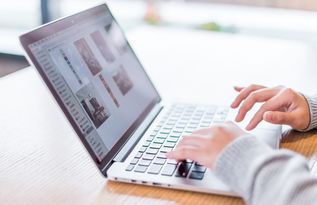 為什么中小型企業(yè)必須進行網(wǎng)站建設(shè)？意義與價值深度解析